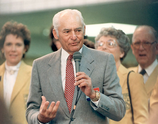 Sam Walton và triết lý