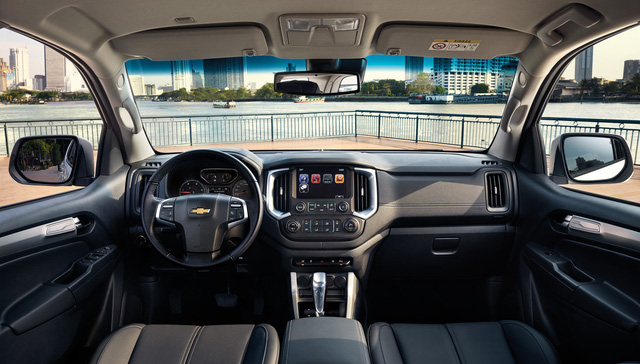 Chevrolet Trailblazer 2018 vừa ra mắt đã giảm giá ‘kịch sàn’ 