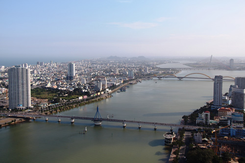 Tin tức cập nhất mới nhất ngày 8/1: Tạm dừng xây tháp hải đăng trên sông Hàn ở Đà Nẵng