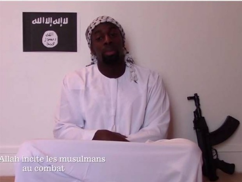 Coulibaly thề trung thành với khủng bố IS trong đoạn clip được đăng tải