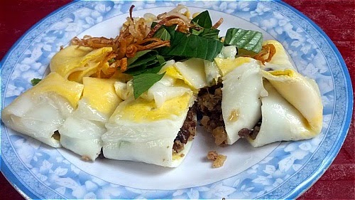 Những món đặc sản Hà Giang thơm ngon phải kể đến món bánh cuốn trứng