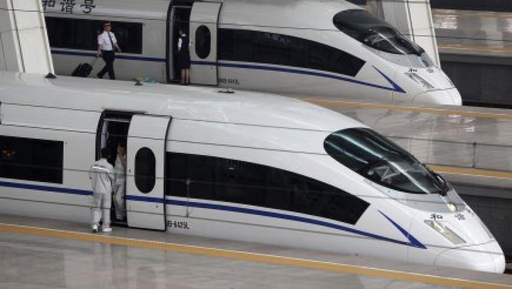 Hủy bỏ dự án đấu thầu đường sắt trên cao đặt ra không ít vấn đề cho Trung Quốc