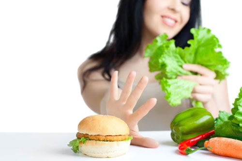 Ăn nhiều rau mà loại bỏ các loại thịt cũng không phải là cách giảm cân hiệu quả