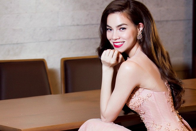 Hồ Ngọc Hà đảm nhận vai trò giám khảo chung kết Siêu mẫu Việt Nam 2015
