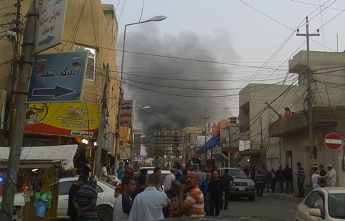 Khói bốc lên từ khu vực xảy ra đánh bom tại Erbil, thủ phủ khu tự trị người Kurd ở Iraq