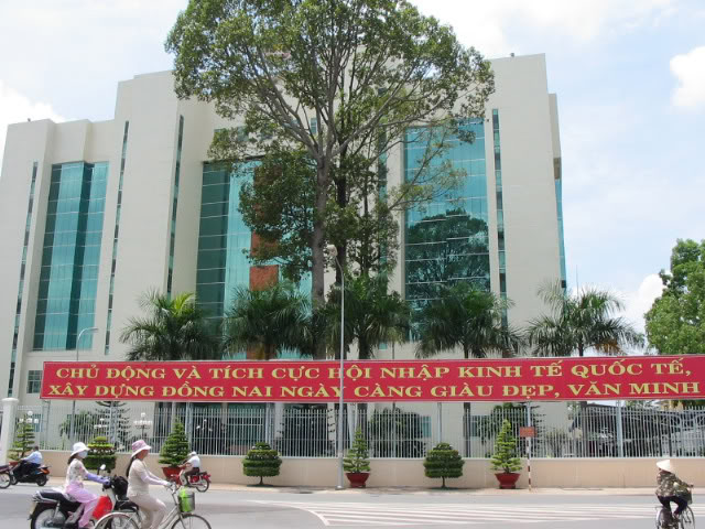 Thủ tướng Nguyễn Tấn Dũng vừa phê chuẩn nhân sự mới 2 tỉnh Bình Định, Đồng Nai