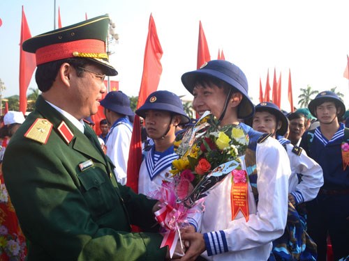 Tin tức mới cập nhật 24h ngày 6/3/2015 đưa tin 1.200 thanh niên Quảng Ngãi lên đường nhập ngũ