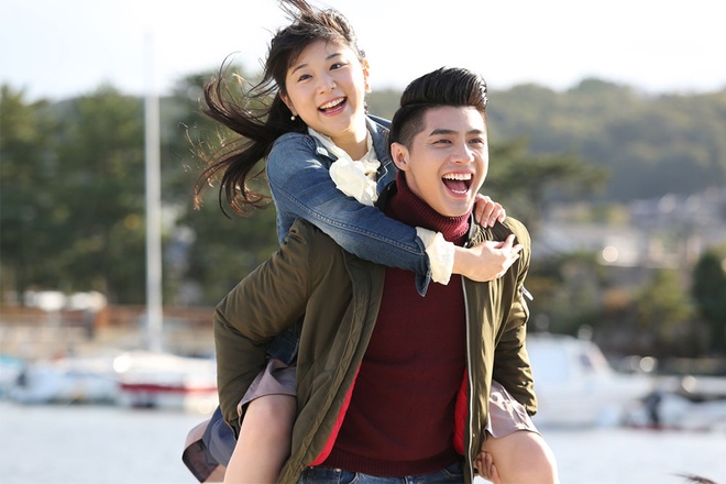Noo Phước Thịnh cùng cô gái Nhật trao nhau ánh nhìn tình tứ, cái ôm thật chặt và những nụ cười tươi rói