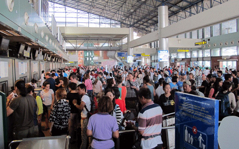 Không được để chậm, hủy chuyến do sửa đường sân bay Tân Sơn Nhất