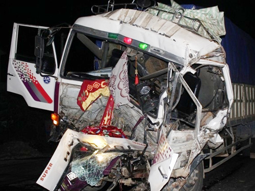 Tin tức mới cập nhật 24h ngày 28/11: Vụ tai nạn nghiêm trọng xảy ra vào khoảng 0 giờ 30 phút tại đoạn đường tránh ở TP Vinh, tỉnh Nghệ An