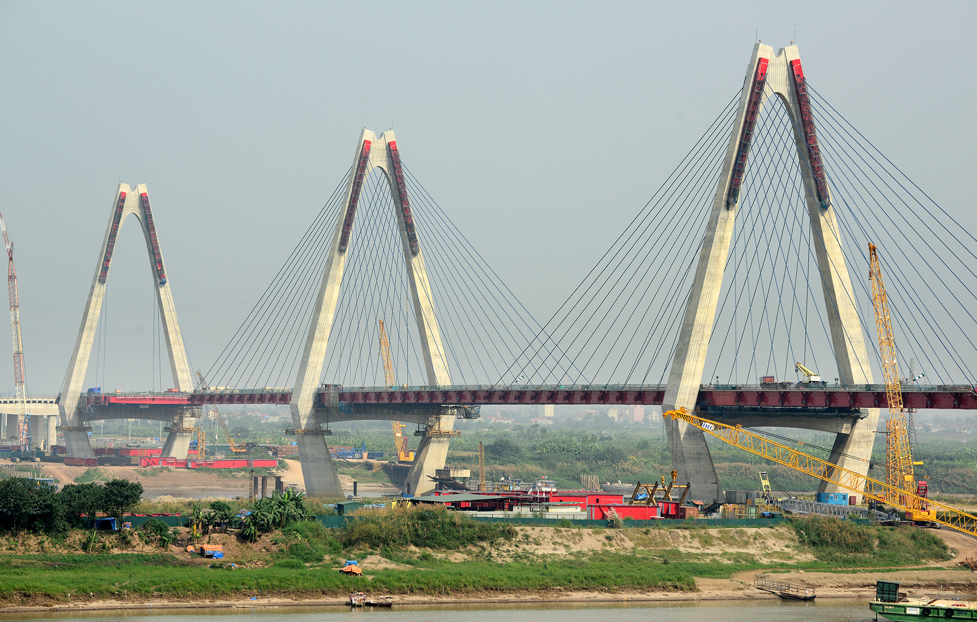 Tin tức mới cập nhật 24h ngày 5/12: Nhật Tân - Cây cầu dây văng dài nhất Việt Nam