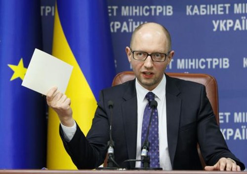 Tình hình Ukraine: Thủ tướng Ukraine tuyên bố Kiev sẽ không thỏa thuận trực tiếp với lực lượng ly khai