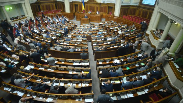 Tình hình Ukraine mới nhất: Chính phủ Ukraine nhận được sự phản kháng từ người dân khi đưa ra bản dự thảo ngân sách năm 2015