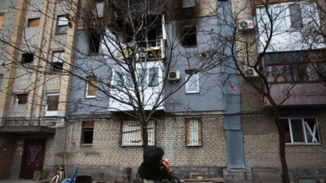 Hiện trường một vụ nã pháo ở Donetsk