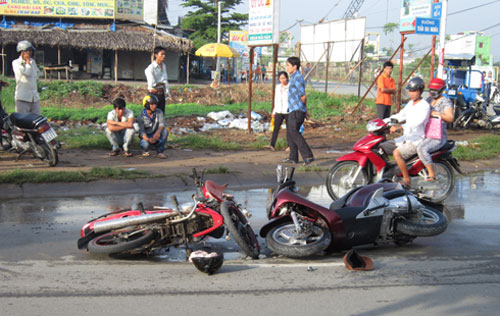 Phóng nhanh vượt ẩu là nguyên nhân gây ra nhiều vụ tai nạn giao thông nghiêm trọng ở Gia Lai