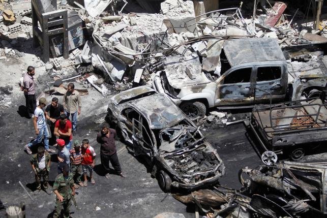Hiện trường sau vụ đánh bom gần đền Sayeda Zeinab, theo tình hình chiến sự Syria mới cập nhật 