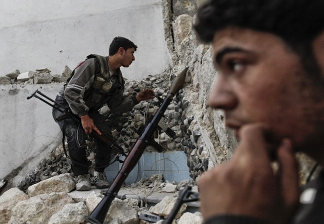 Các tay súng của lực lượng Hồi giáo cực đoan Jaish al-Islam, theo tình hình chiến sự Syria mới nhất 