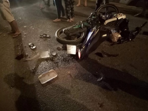 Tai nạn giao thông ngày 9/5: 2 xe máy văng xa hàng chục mét, 3 người nguy kịch
