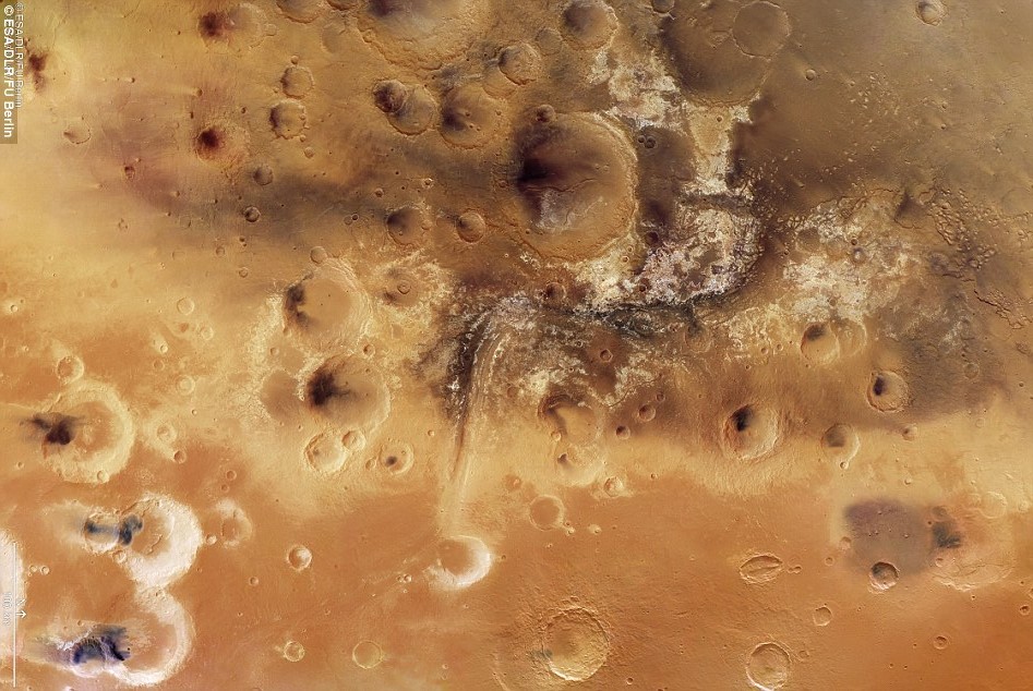 Phát hiện thung lũng nước lớn nhất trên Sao Hỏa  