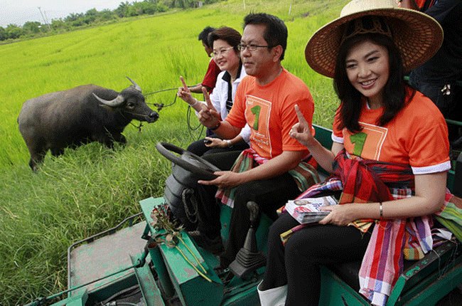 hình ảnh rất đời thường của cựu Thủ tướng Thái Lan Yingluck Shinawatra 