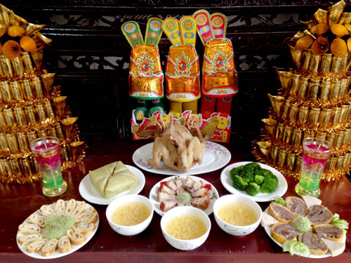 Cúng &ocirc;ng C&ocirc;ng, &ocirc;ng Táo là phong tục truy&ecirc;̀n th&ocirc;́ng của người Vi&ecirc;̣t Nam trong dịp năm mới 