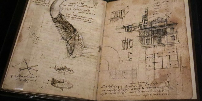Cách viết này cũng là một sáng tạo độc đáo của Da Vinci để giữ bí mật những sáng chế và nghiên cứu của mình.
