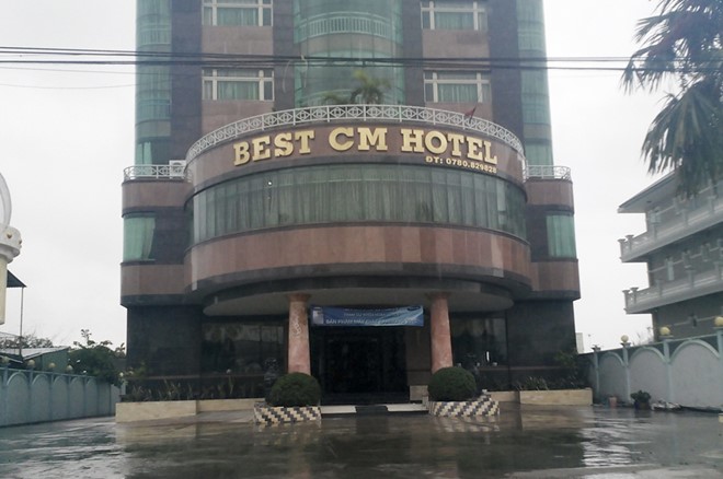 đại gia khách sạn Best CM ở Cà Mau mua dâm trẻ em 