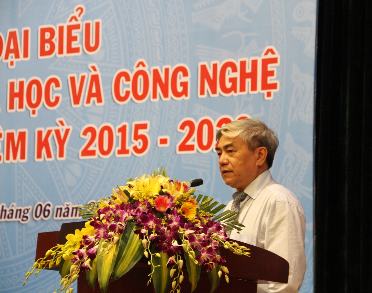 Bộ trưởng Bộ KH&CN Nguyễn Quân đánh giá cao những nỗ lực của Công đoàn Bộ trong thời gian qua, góp phần vào sự thành công chung của ngành