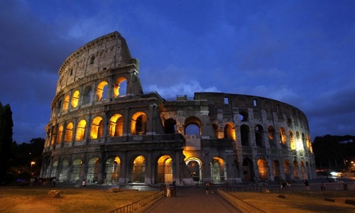 Đấu trường La Mã cổ đại ở Tuscany có sức chứa 10.000 người. Ảnh: Tony Gentile/Reuters