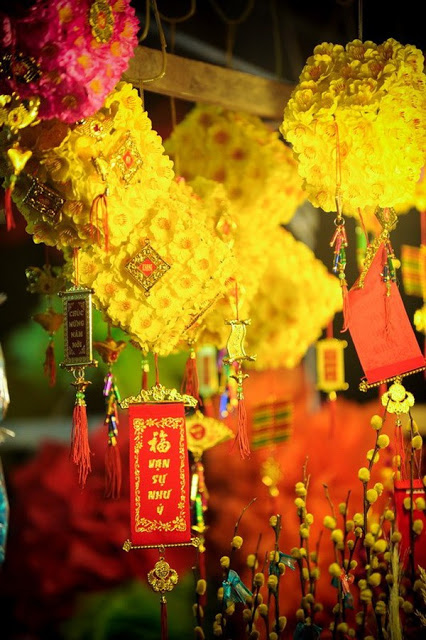 Chợ hoa Hồ Thị Kỷ là một địa điểm chụp ảnh Tết vô cùng quen thuộc