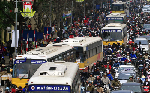 Ngày 14/11,Sở GTVT Hà Nội sẽ điều chỉnh một số tuyến xe buýt để tránh ùn tắc giao thông
