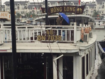 Đình chỉ đội tàu Hồng Long vì hành vi ‘chặt chém’ khách du lịch