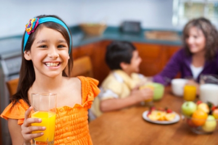 Trẻ vị thành niên cần chế độ dinh dưỡng hợp lý để phát triển đầy đủ
