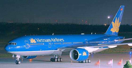 Vietnam Airlines điều chỉnh đường bay tránh vùng chiến sự