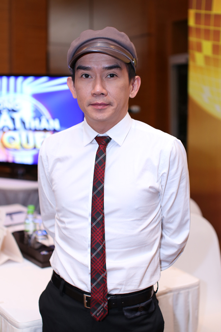  Ca sĩ - diễn viên Minh Thuận cũng tái xuất với vai trò thí sinh của cuộc thi. Sau nhiều năm đóng phim, anh tự tin vào khả năng biến hoá của mình.