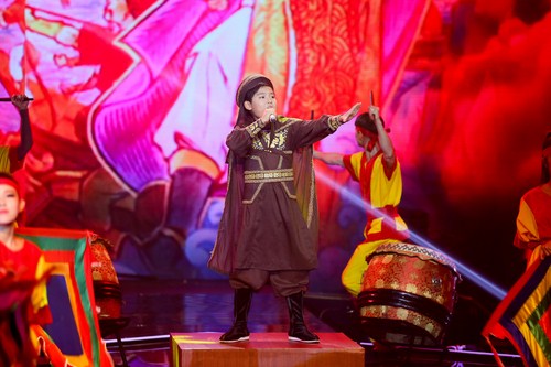 Mai Chí Công Việt mang hào khí của dân tộc lên sân khấu với tên gọi Dòng máu lạc hồng 