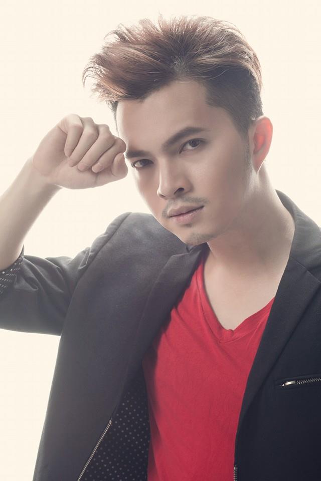 Ca sĩ Nam Cường.