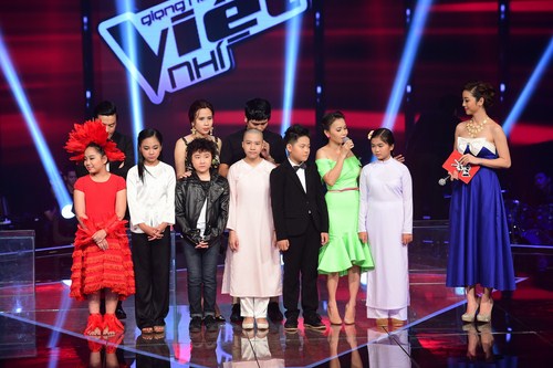 6 thí sinh và Huấn luyện viên của mình trong đêm Bán kết giọng hát Việt nhí 2014