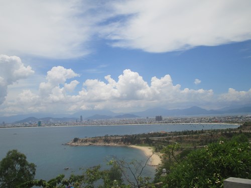 Thành phố Đà Nẵng nhìn từ bán đảo Sơn Trà