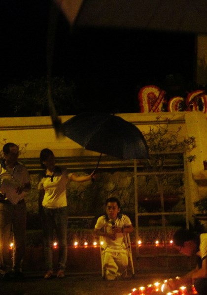 Nguyễn Sơn Lâm trong chương trình thắp nến tri ân năm 2014