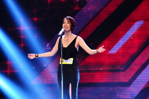 Với các thí sinh đã có tên tuổi trong làng nhạc Việt như Pha Lê, Đình Nguyên, Giang Hồng Ngọc, Thu Phượng, Nukan Trần Tùng Anh… tham gia The X-Factor – Nhân Tố Bí Ẩn như là một con dao hai lưỡi. 