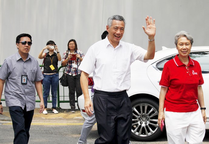 Thủ tướng Singapore Lý Hiển Long tuyên bố ưu tiên trước mắt là thành lập nội các mới.