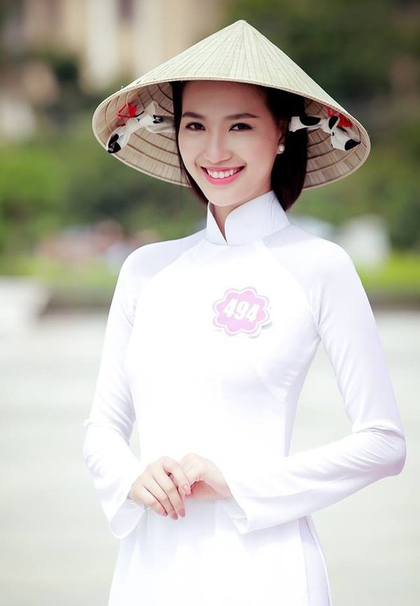 Đọc báo mới nhất hôm nay ngày 22/11: Thí sinh Phạm Mỹ Linh cuộc thi Hoa hậu Việt Nam 2014