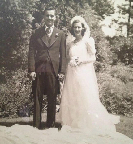 Đôi vợ chồng già Toczko cưới nhau năm 1940, có 5 người con, 10 cháu và 6 chắt