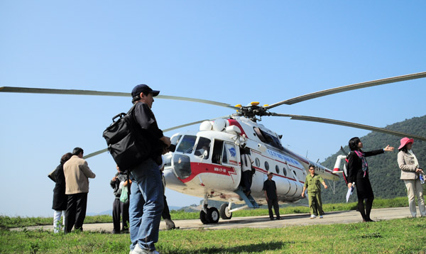 Du lịch bằng trực thăng sẽ chính thức được khai thác ở Đà Nẵng trong thời gian tới