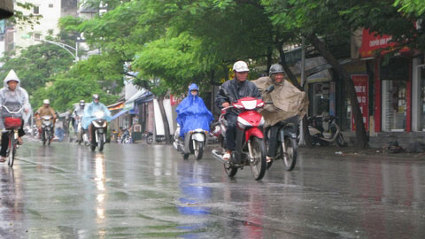 Dự báo thời tiết ngày mai 19/10, Nam Bộ và Tây Nguyên mưa xuất hiện vào chiều muộn với lượng không đáng kể