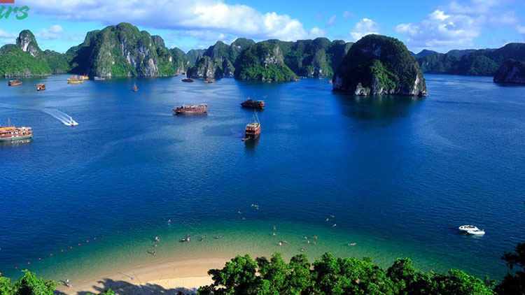 Việt Nam nổi tiếng với những bãi biển đẹp
