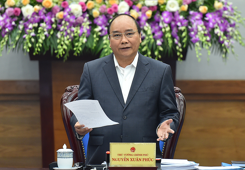 Thủ tướng Nguyễn Xuân Phúc, Chính phủ họp phiên thường kỳ tháng 11/2016. Ảnh: VGP   