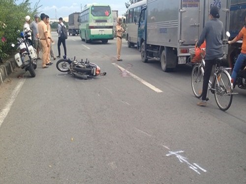 Tai nạn giao thông: Va chạm xe buýt, hai người phụ nữ thương vong