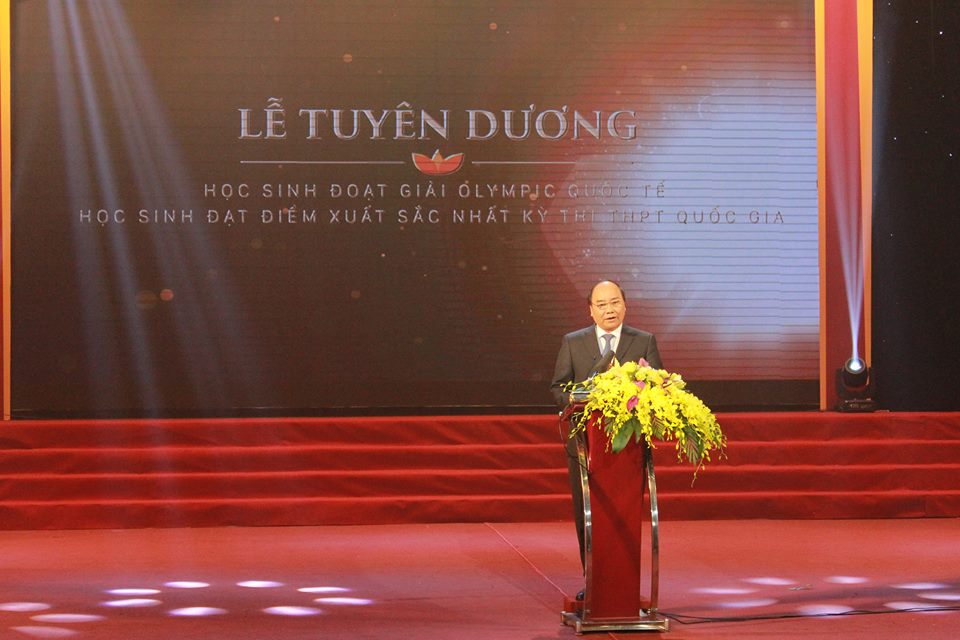 Thủ tướng Nguyễn Xuân Phúc phát biểu tại buổi lễ. Ảnh: Dương Hòa